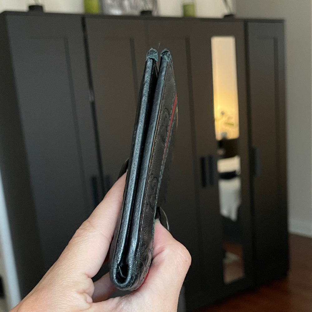 Men’s Gucci Leather Wallet - Picture 6 of 16